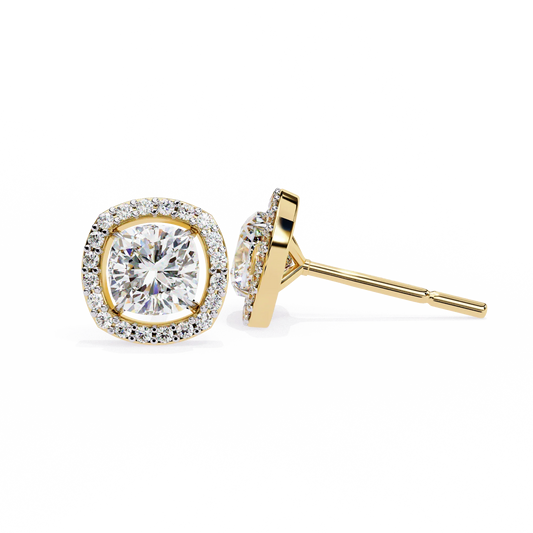 Sparkle Halo Diamond Studs CaratLink