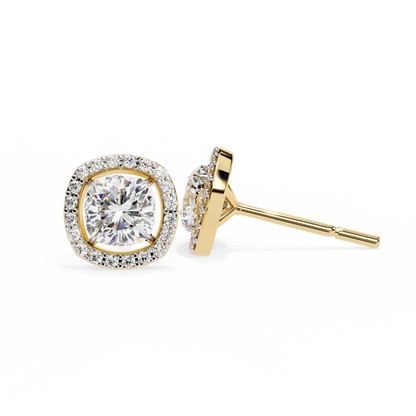 Sparkle Halo Diamond Studs CaratLink
